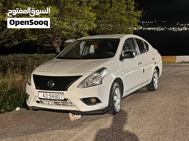 2016 Nissan Sunny SL