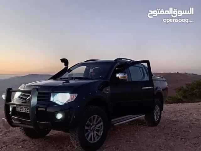 بكب ميتسوبيشي سبيرتيرو