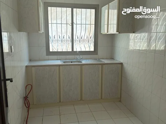 شقه للايجار شهري في محافضة المحرق عراد