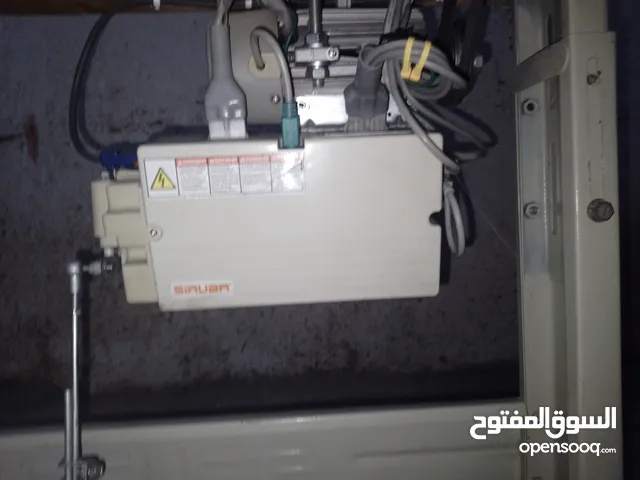 مكينة خياطة