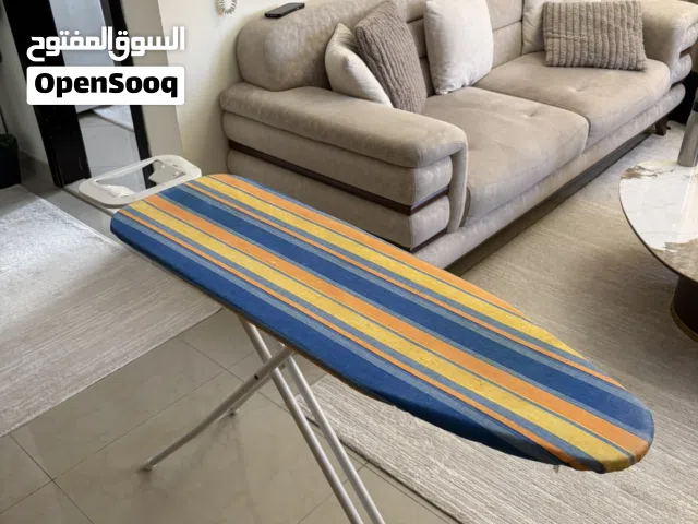 طاولة كي ملابس