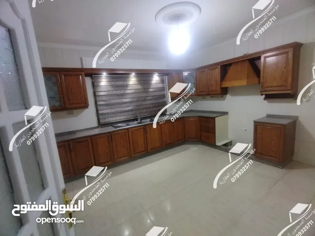 200m2 3 Bedrooms Apartments for Rent in Amman Khalda