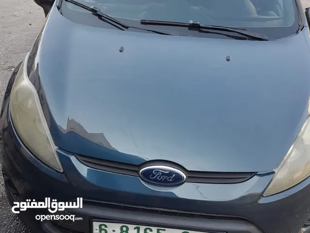 فورد فيستا 2012 للبيع