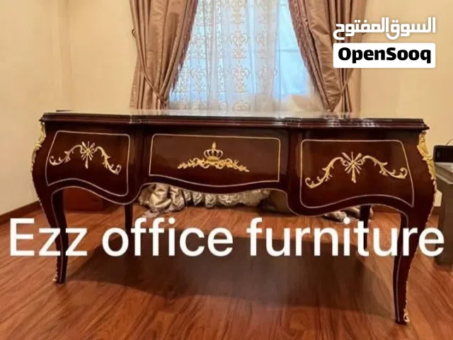 مكتب خشب زان احمر روماني مطعم بنحاس