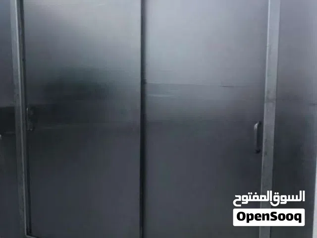 تلاجه لحوم عرض مترين في متر ستين