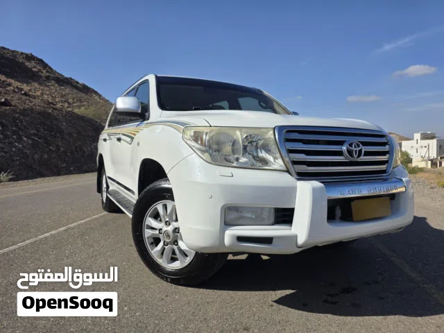 Used Toyota Land Cruiser in Al Sharqiya