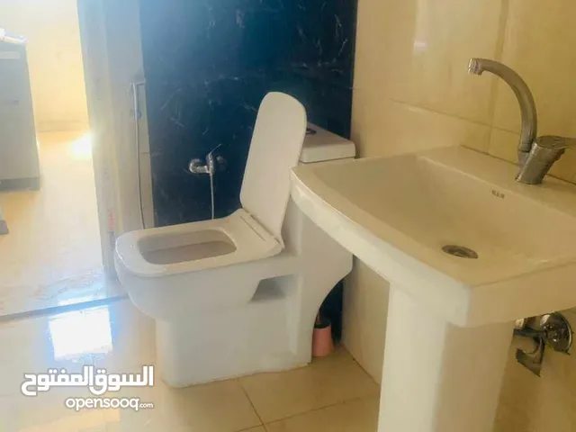 140 m2 3 Bedrooms Apartments for Sale in Benghazi Al-Zaiton District