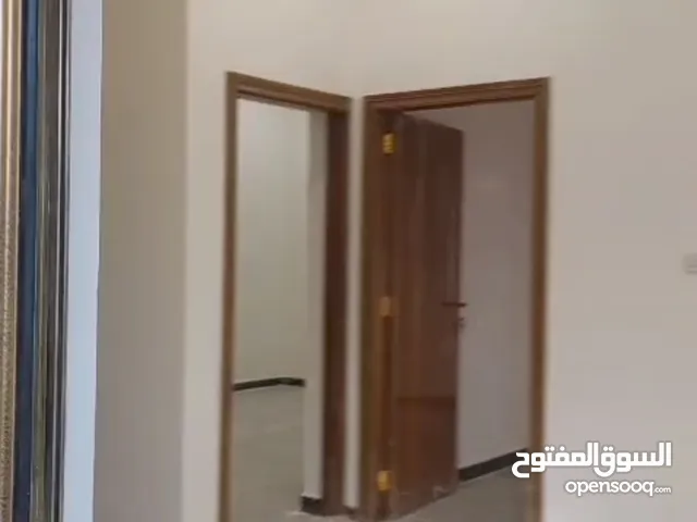 100 m2 2 Bedrooms Apartments for Rent in Basra Other