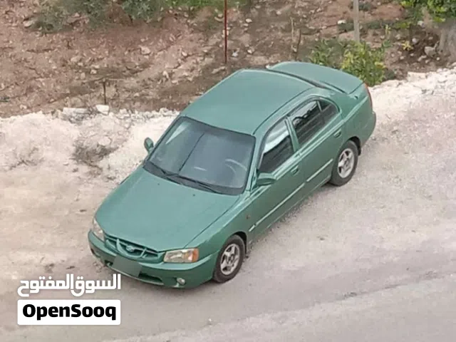 1999 هيونداي فيرنا S