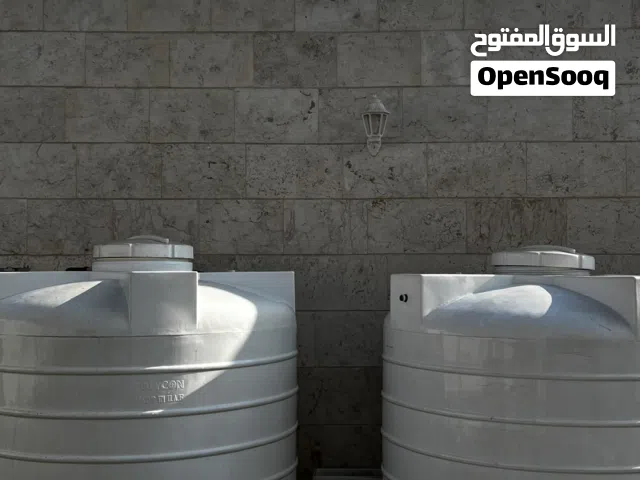 خزانين ماء ( بسعة 1000 جالون للواحد )