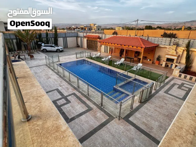 2 Bedrooms Chalet for Rent in Jordan Valley Al Rama