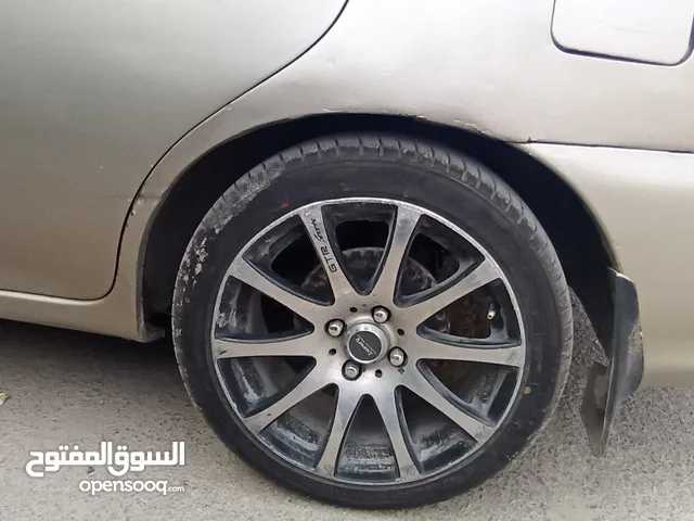 جنط مع كوشوك بحاله. الوكاله