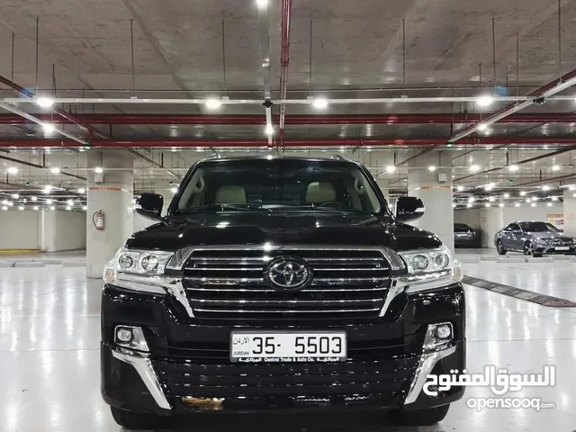 Used Toyota Land Cruiser in Amman