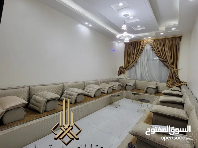 200 m2 4 Bedrooms Apartments for Rent in Sana'a Asbahi