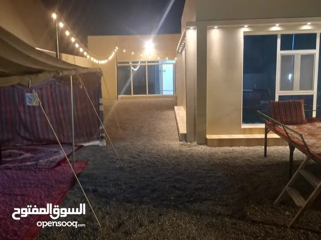2 Bedrooms Chalet for Rent in Al Sharqiya Bidiya