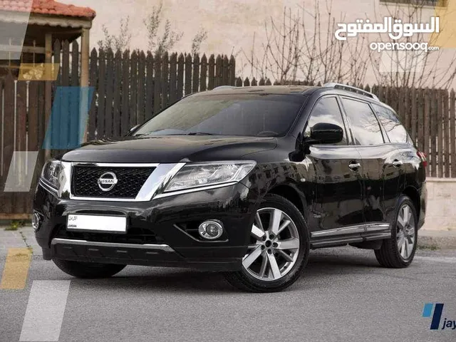 Used Nissan Pathfinder in Amman