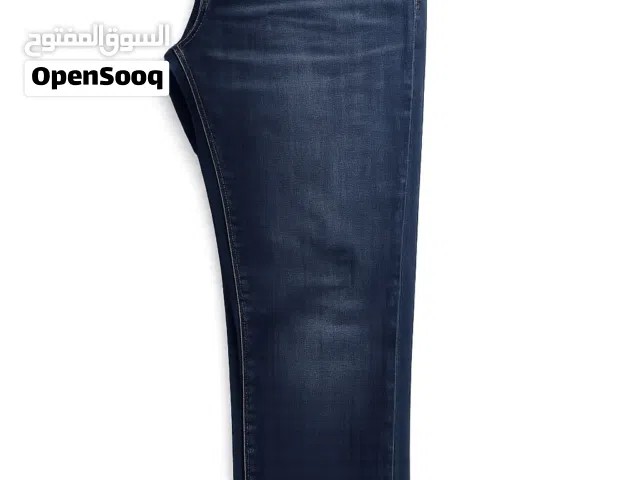 للبيع 2 بنطلون جينز  ماركه Abercrombie ماركه Jack & Jones