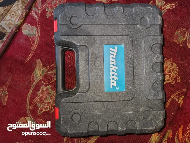 دريل ماكيته