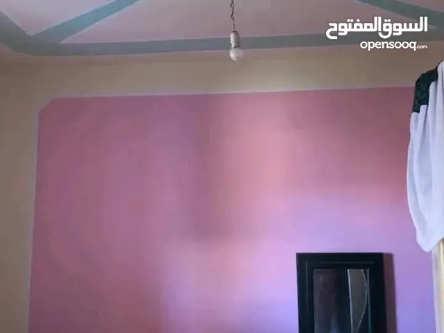 زوز ديار فوق بعضهم ومعاهم قراج للبيع في السعفات