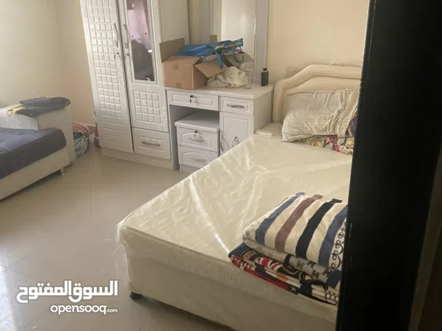 90 m2 3 Bedrooms Apartments for Rent in Muscat Amerat