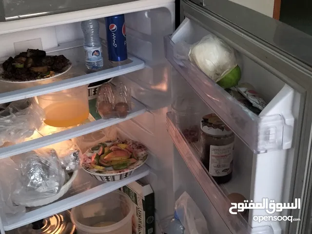 ثلاجه جديده جدا استعمال 3 شهور للبيع