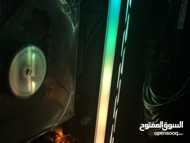 رام 16 dsingl من شركة XPG ADATA نظيفة جدا بتردد 3000mhz وقابلة لكسر السرعة