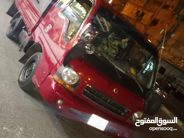 Box Kia 2002 in Amman