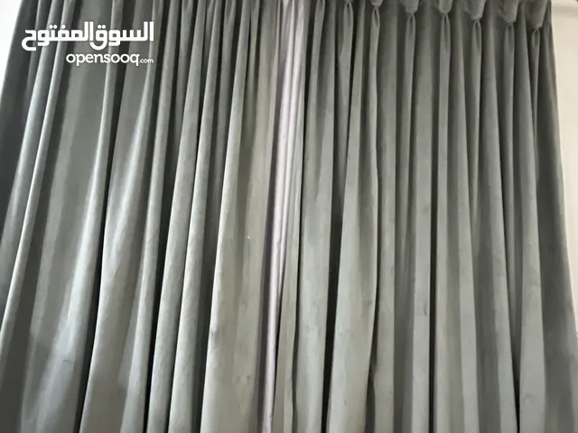 Curtains ستائر بحالة ممتازة