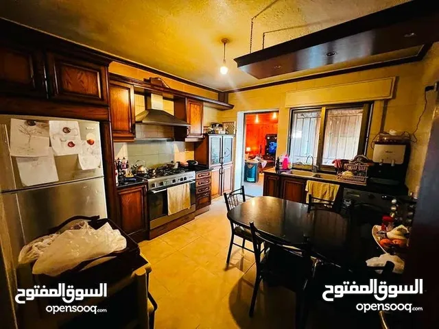 شقه مفروشه للبيع من المالك