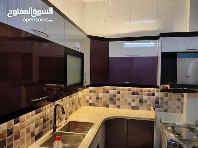 تصنيع علب مطابخ .. بالمتر الطولي ارتفاع 90 سم مع تحت المجلى و سوبر ماركات و خزن شبك كروم