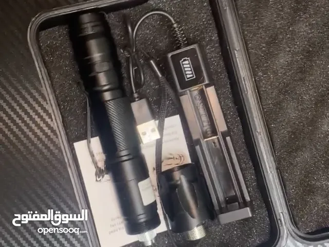 ليزر اخضر للمسافات البعيده