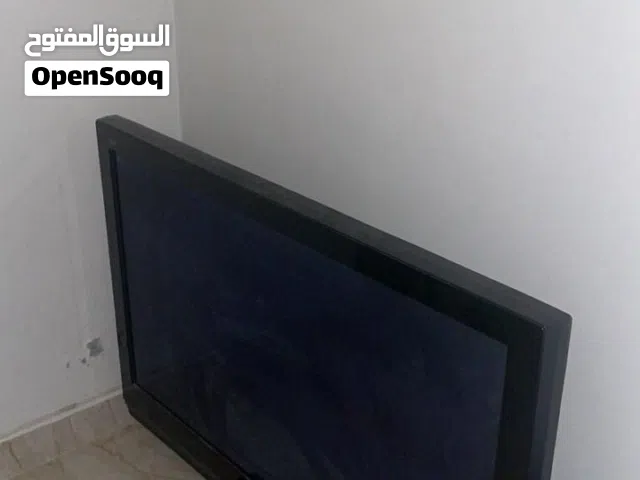 للبيع تلفاز واحد بانسونيك بلازما 42بوصة والثاني ال جي 32 بوصة