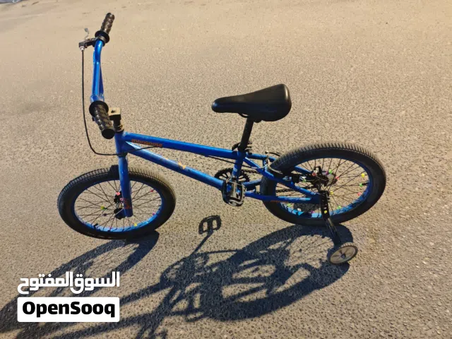 بيسكل 16 BMX  نظيف العام اشتريته ب150 .رايده ب50 قفل