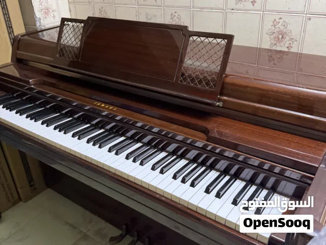 بيانو Yamaha Spinnet صناعه ياباني اصلي