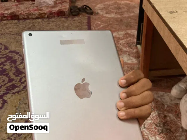 Apple iPad 6 32 GB in Al Dhahirah