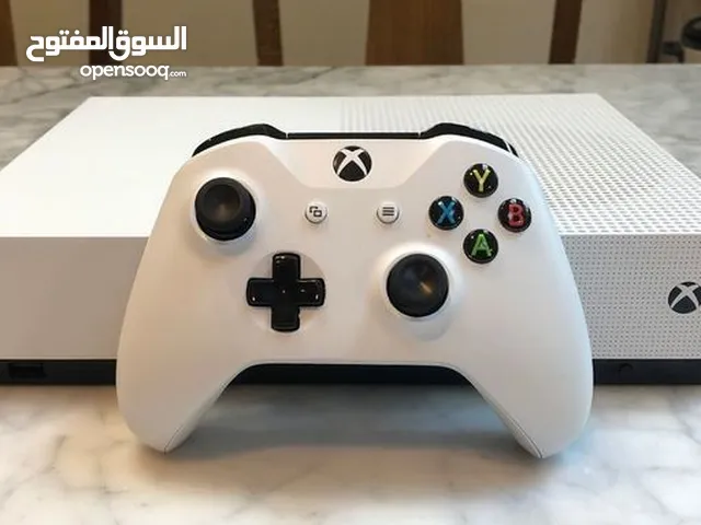 يد xbox one لبيع مستخدم با 10 الف بس