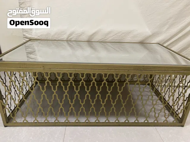 طاولة تقديم