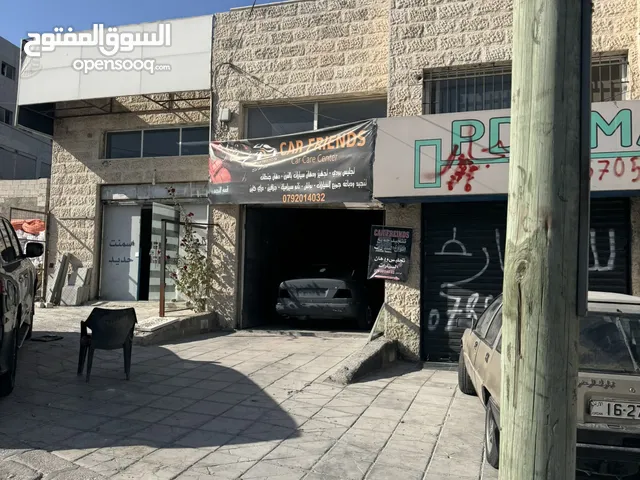 مخزنين للأجار المدينه الصناعيه البيادر