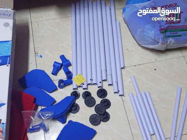 برجي متوسط الا اللون الازرق السعر 6دينار آخرين شيء مستعمل مرتين بس