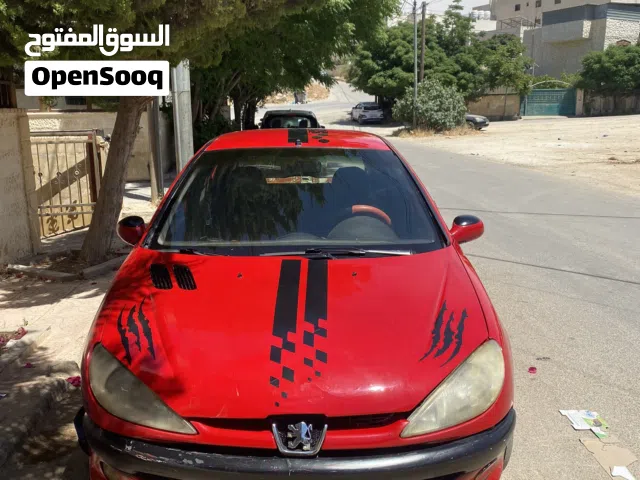 2001 بيجو 206 Base