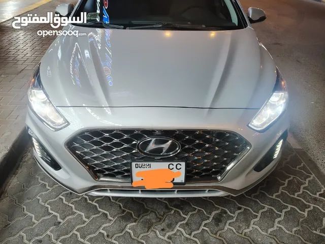 سيارة سوناتا فل بانوراما رقم واحد ليمتد اديشن فضي من الداخل جلد بيج سياراه استعمال شخصي