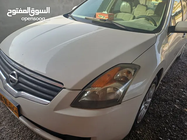 Used Nissan Altima in Al Batinah