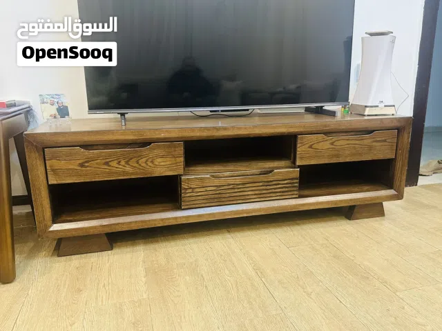 طاولة تلفزيون خشب زان