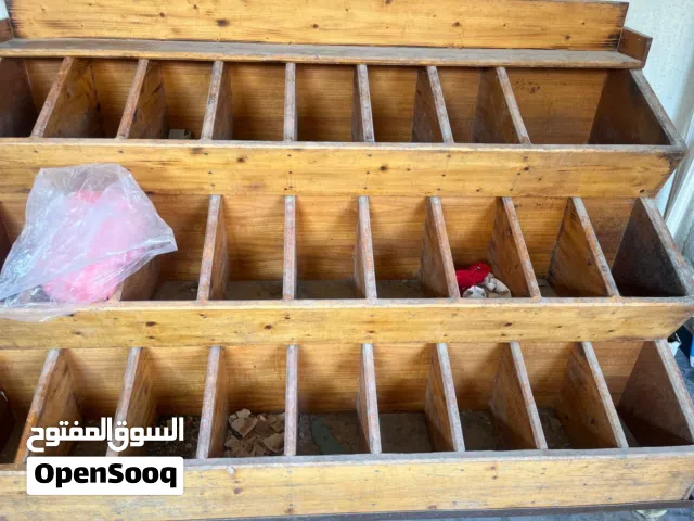 رفوف متعددة الاستعمال