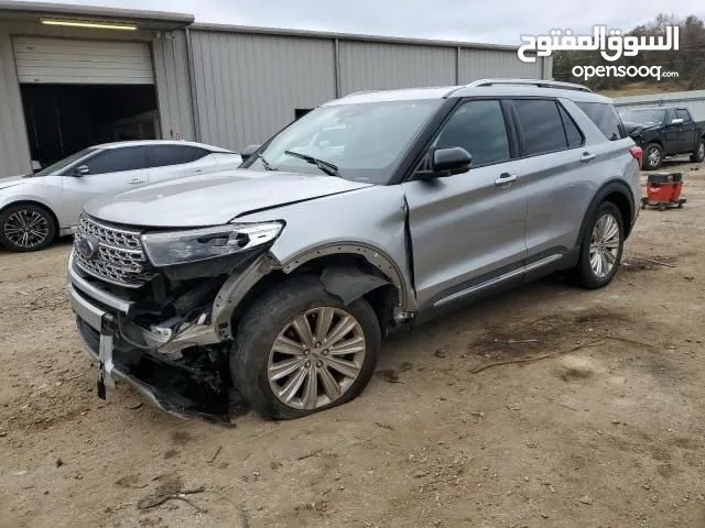 Used Ford Explorer in Al Dakhiliya