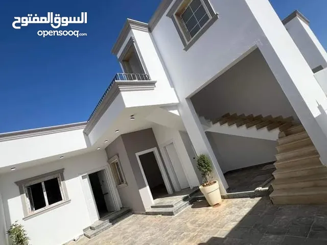 175 m2 3 Bedrooms Townhouse for Sale in Tripoli Khallet Alforjan