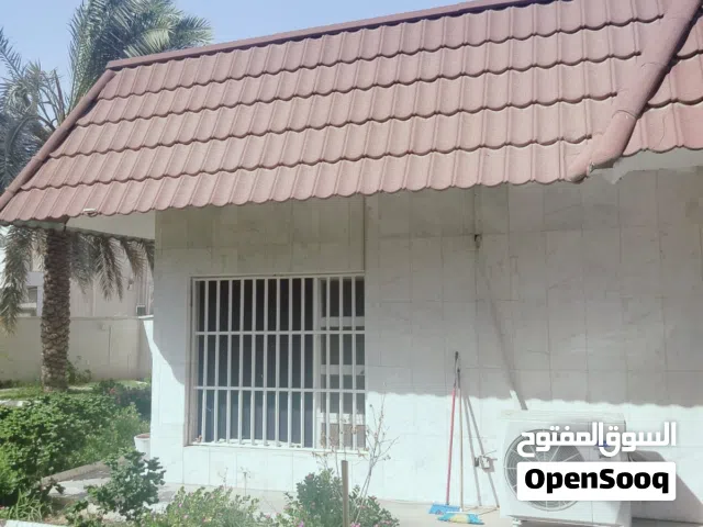 بيت كبير ومؤثث للايجار في بريهه