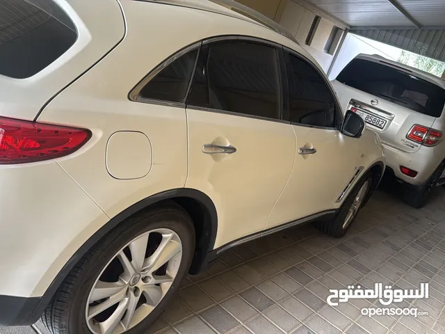 Used Infiniti QX70 in Al Ain