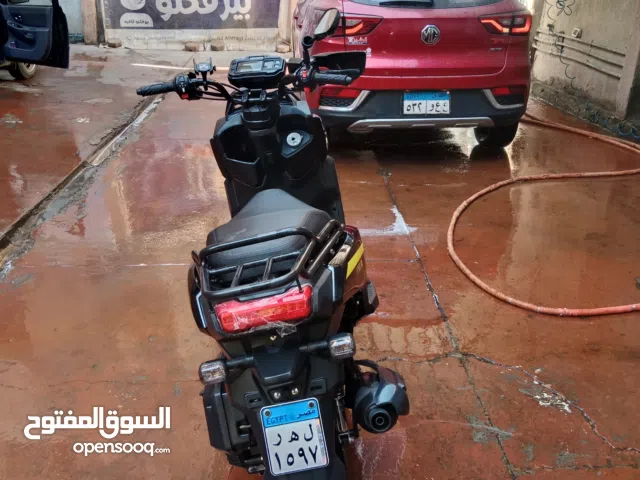 سكوتر ليفان بجاج ماشي 500 كيلو معاة ارخصة. سنة