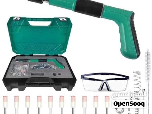 مسدس تثبيت المسامير